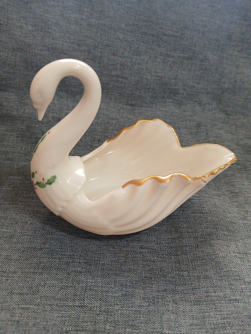 Lenox Swan Figurine 24K Gold Accents Place Card Holder/Cake Topper Vintage